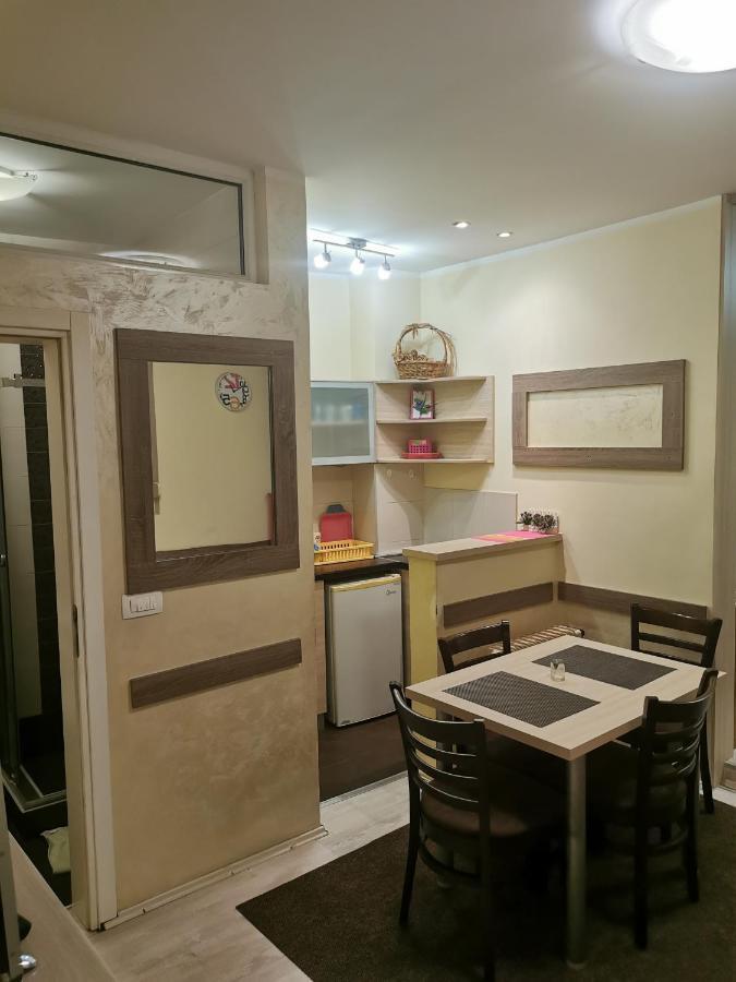 Ferienwohnung Agape Downtown Belgrad Exterior foto