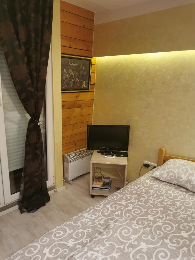 Ferienwohnung Agape Downtown Belgrad Exterior foto