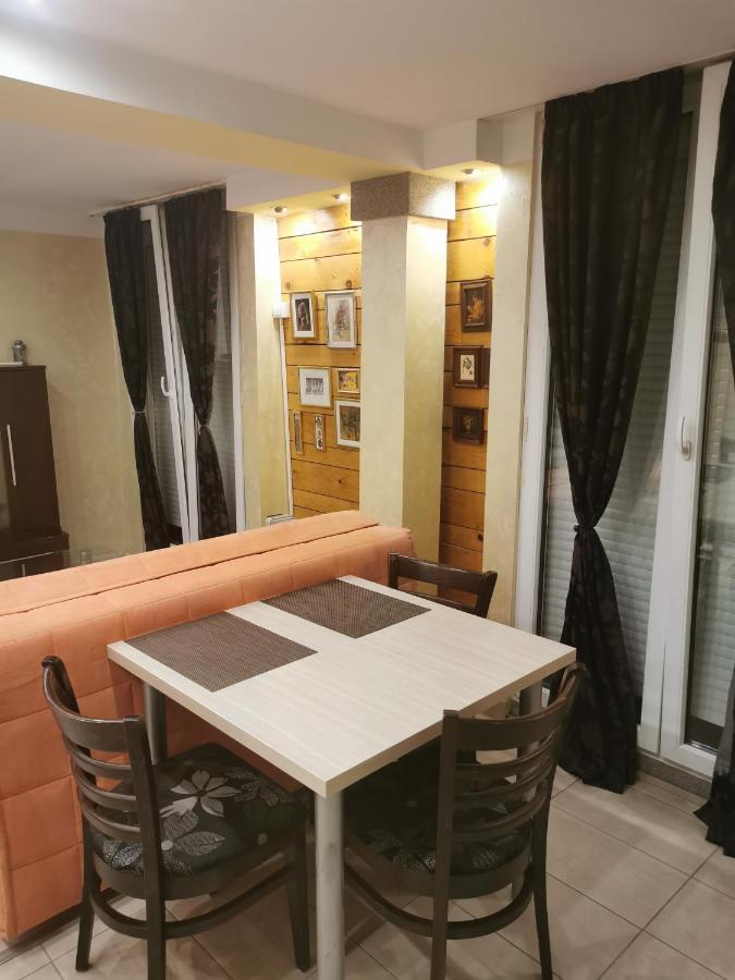 Ferienwohnung Agape Downtown Belgrad Exterior foto