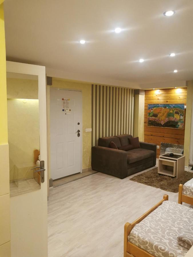 Ferienwohnung Agape Downtown Belgrad Exterior foto