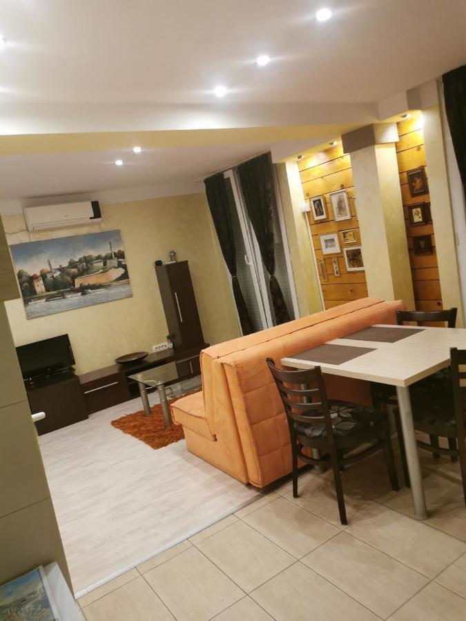 Ferienwohnung Agape Downtown Belgrad Exterior foto