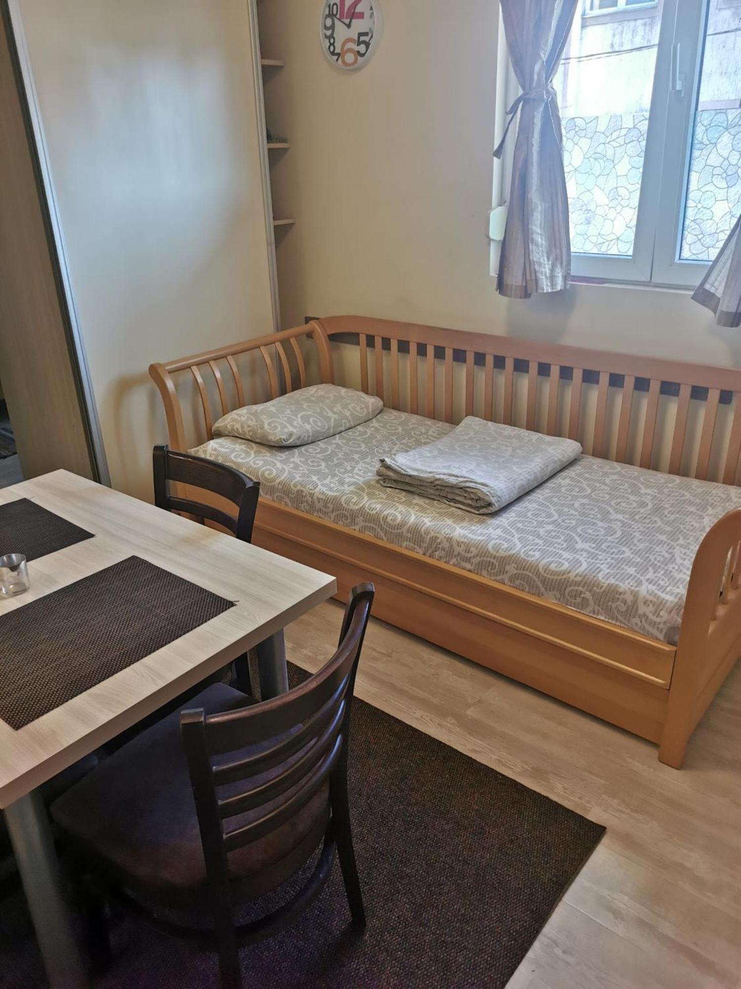 Ferienwohnung Agape Downtown Belgrad Zimmer foto